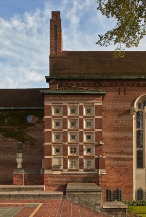 Dining Hall entrance to Cranbrook School for Boys (now Cranbrook Kingswood Upper School), designed by Eliel Saarinen and completed in 1928. Photography by James Haefner, Courtesy Cranbrook Center for Collections and Research. Cranbrook School for Boys Dining Hall