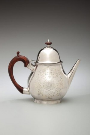 Teapot attributed to Kiliaen Van Rensselaer (1663-1719), Albany or Watervliet, NY, ca. 1695