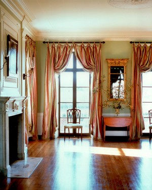 Colonial Revival house designed by William L. Bottomley (1883–1951) with Salem, Massachusetts chairs and Baltimore, Maryland table